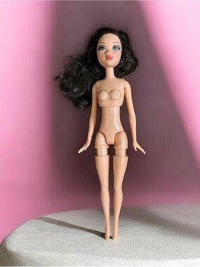 My Scene Growing up Glam Delaney